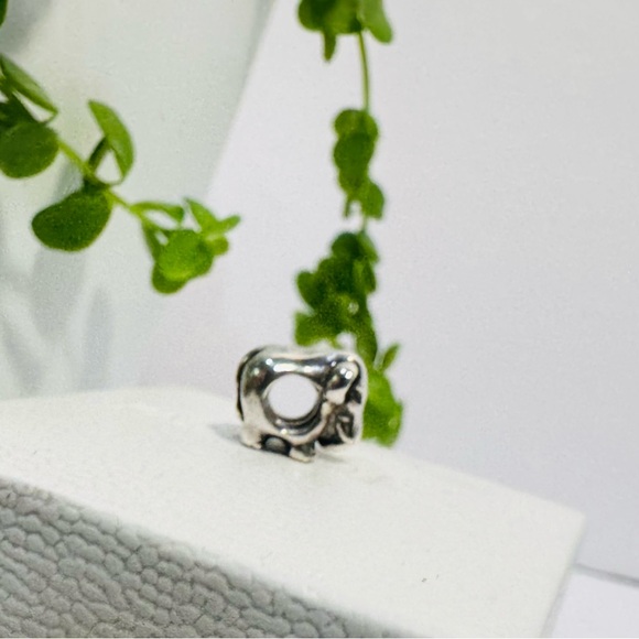 Authentic Pandora Retired Lucky Elephant S925 Charm - Picture 6 of 10